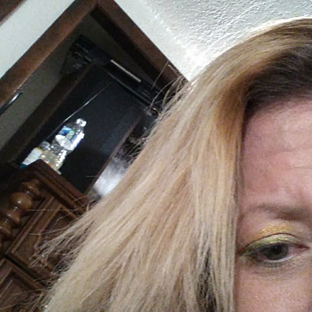 Meet your Posher, Sinnett